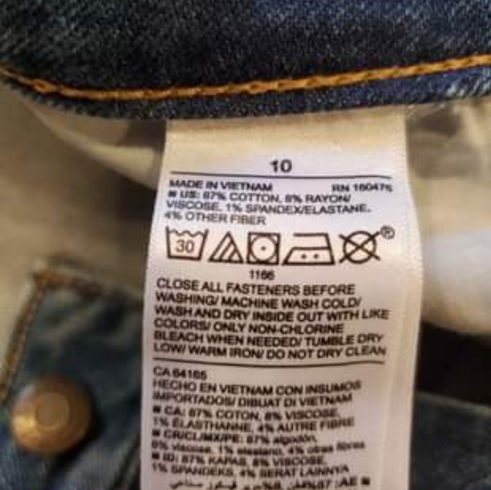Jeans - Picture 3 of 4